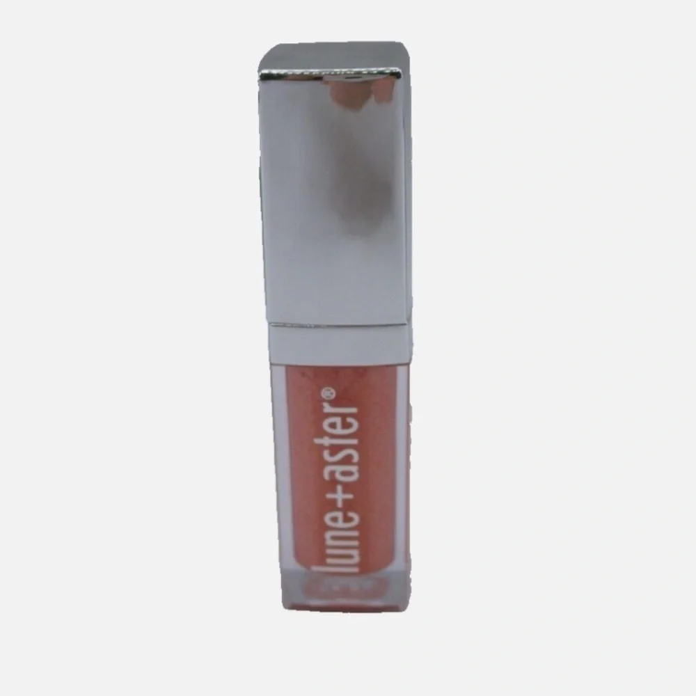 Lune + aster lipgloss